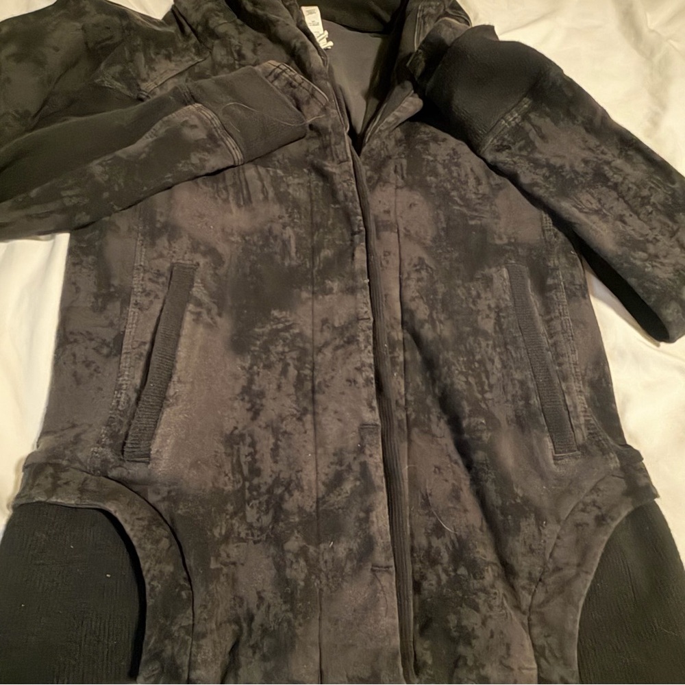 Lululemon | To Class Jacket | Sz 4 | Sea Bed Black Deep Coal / Black | EUC